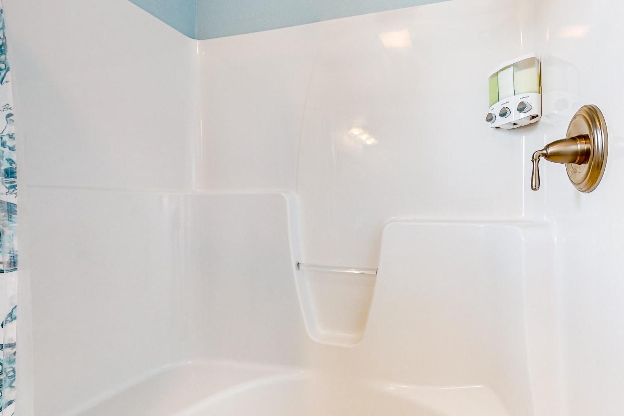 Coastal Serenity - Unit A - Top Floor Кил Девил Хилс Екстериор снимка